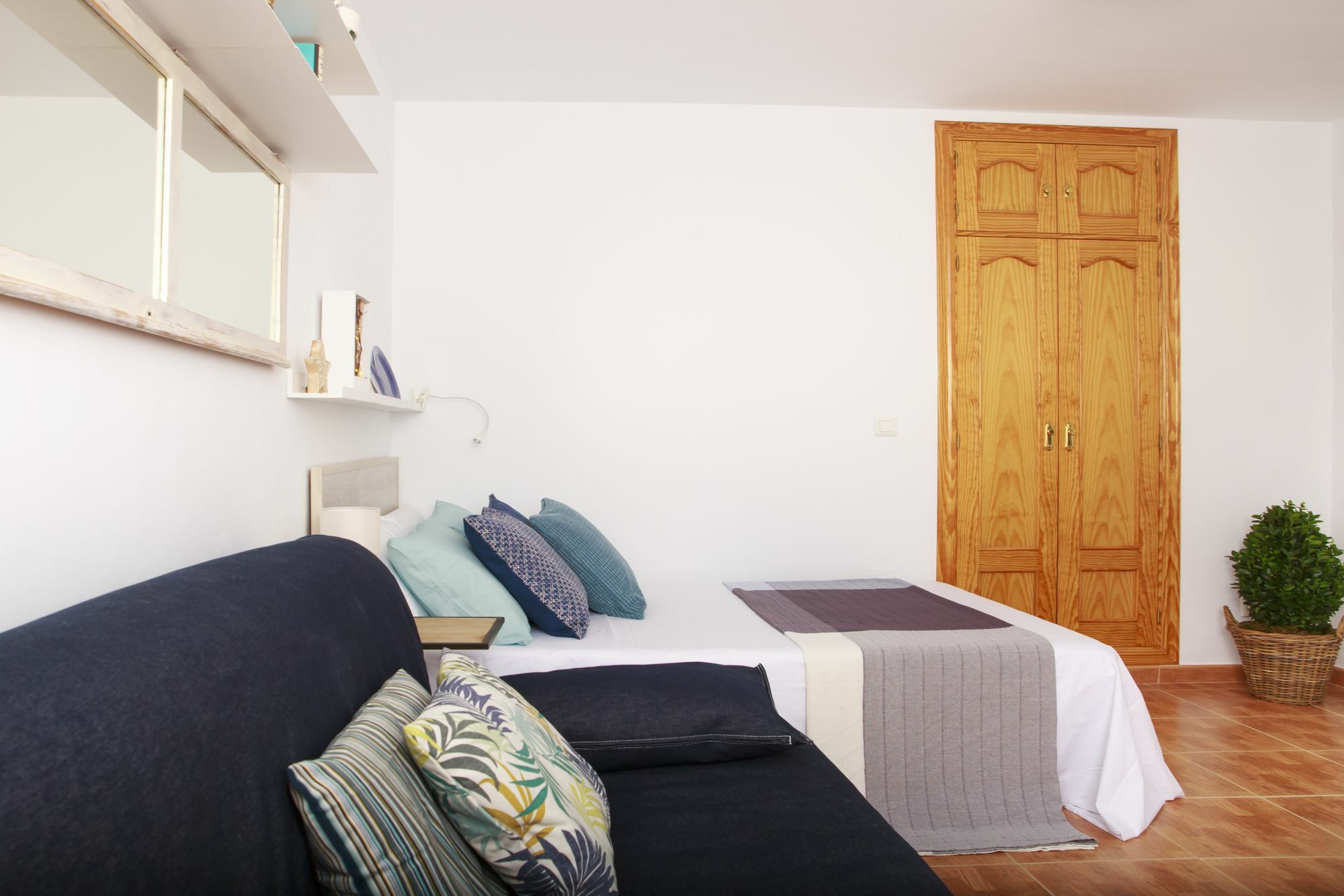 Sea & Wave Ventura Studio Apartment Málaga Eksteriør billede
